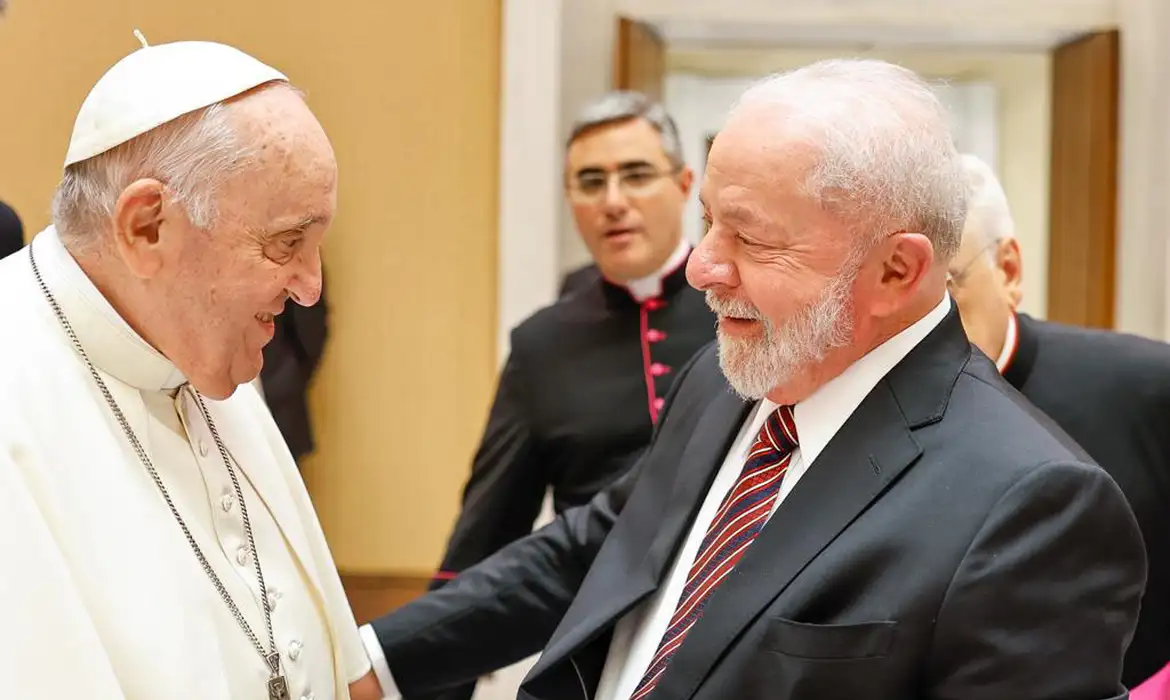 Lula decreta luto oficial de 7 dias pela morte do Papa Francisco: “voz de respeito e acolhimento ao próximo”